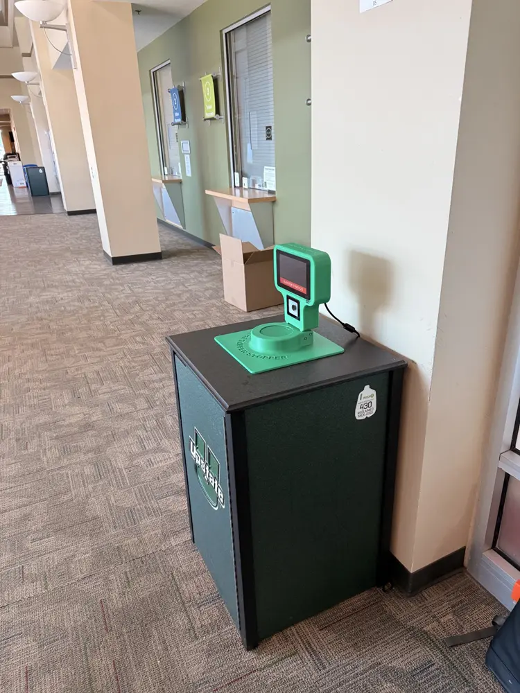 USC Upstate Pilots Topper Stopper™ Technology Across Campus 4 wwi usc upstate rollout 0009