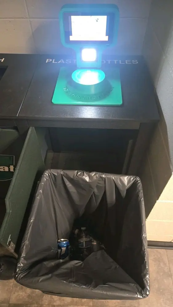 USC Upstate Pilots Topper Stopper™ Technology Across Campus 9 wwi usc upstate rollout 0024