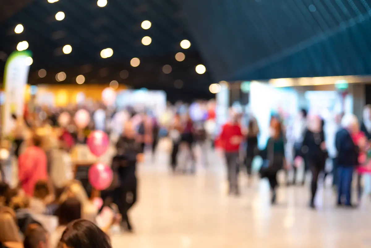 crowd-high-traffic-venue-passive-recycling